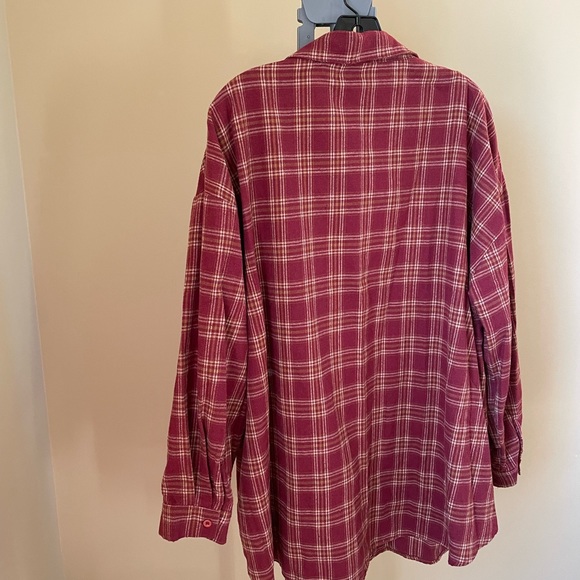 Shein Curvy shirt jacket in a size 2X. - Picture 2 of 4